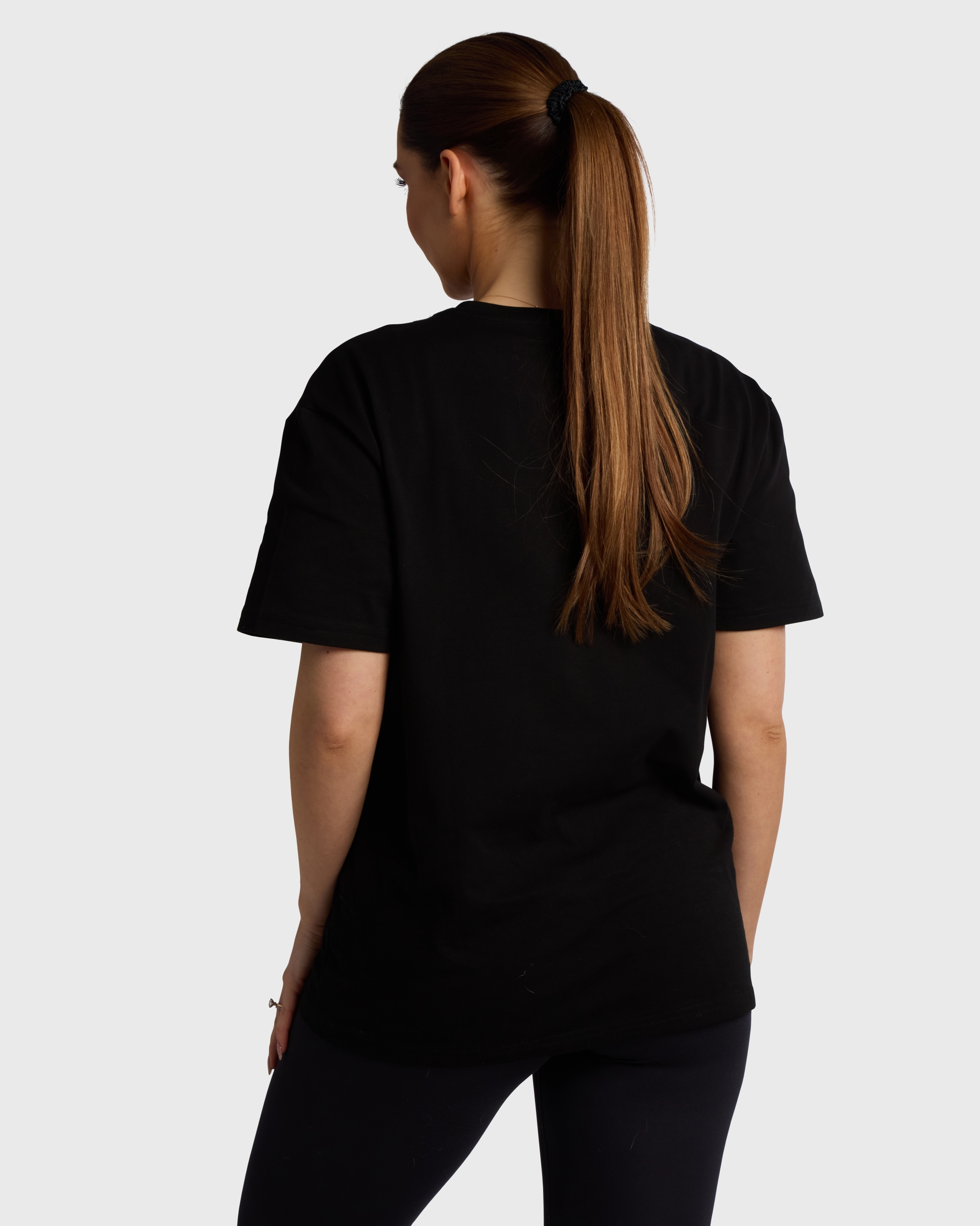 T-Shirt Oversize Fueled By knowledge - Unisex Black - Bild 3